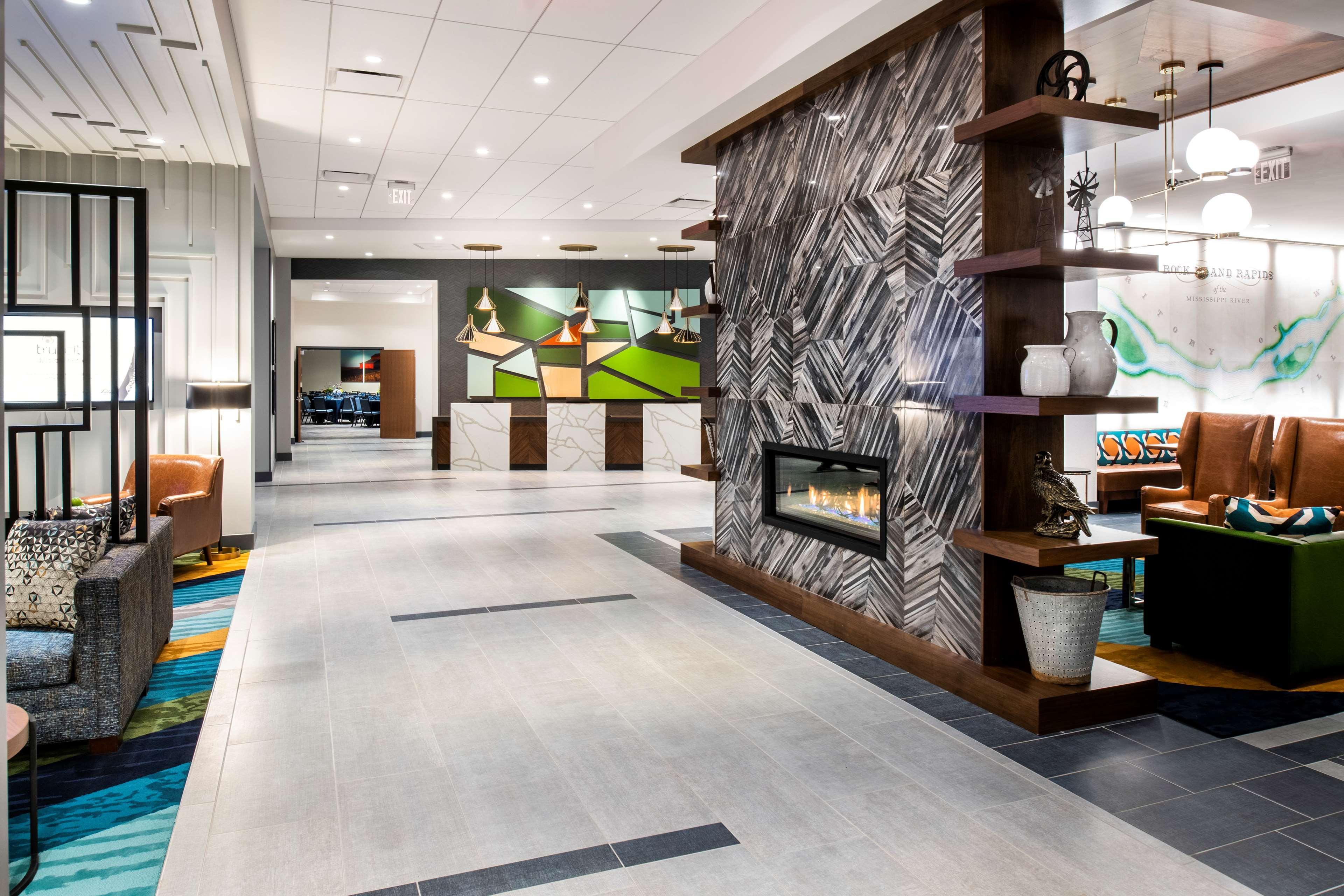 Hyatt Place East Moline/Quad Cities Esterno foto